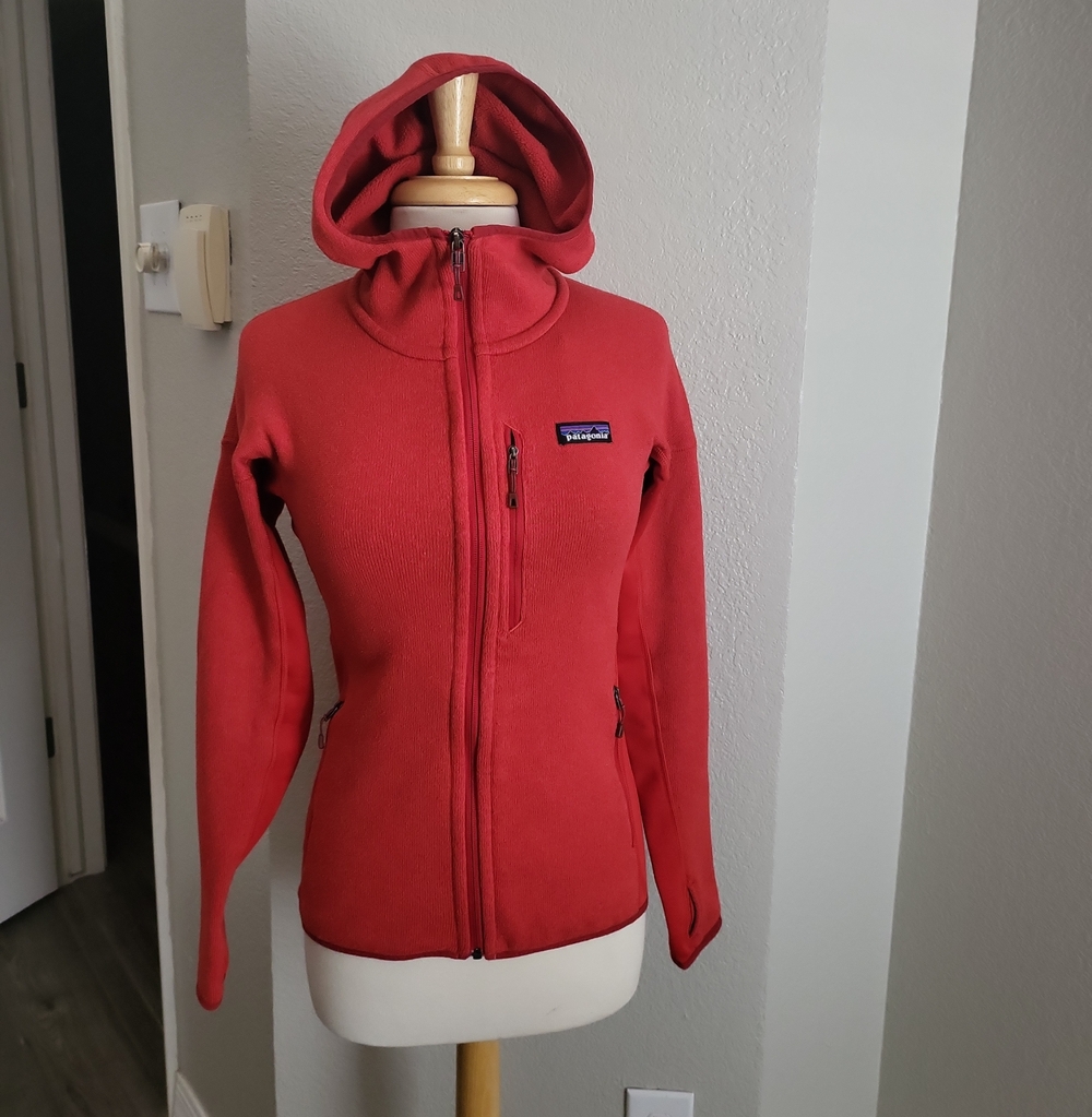 Patagonia Women's Red Full-Zip Hooded Utility Jacket